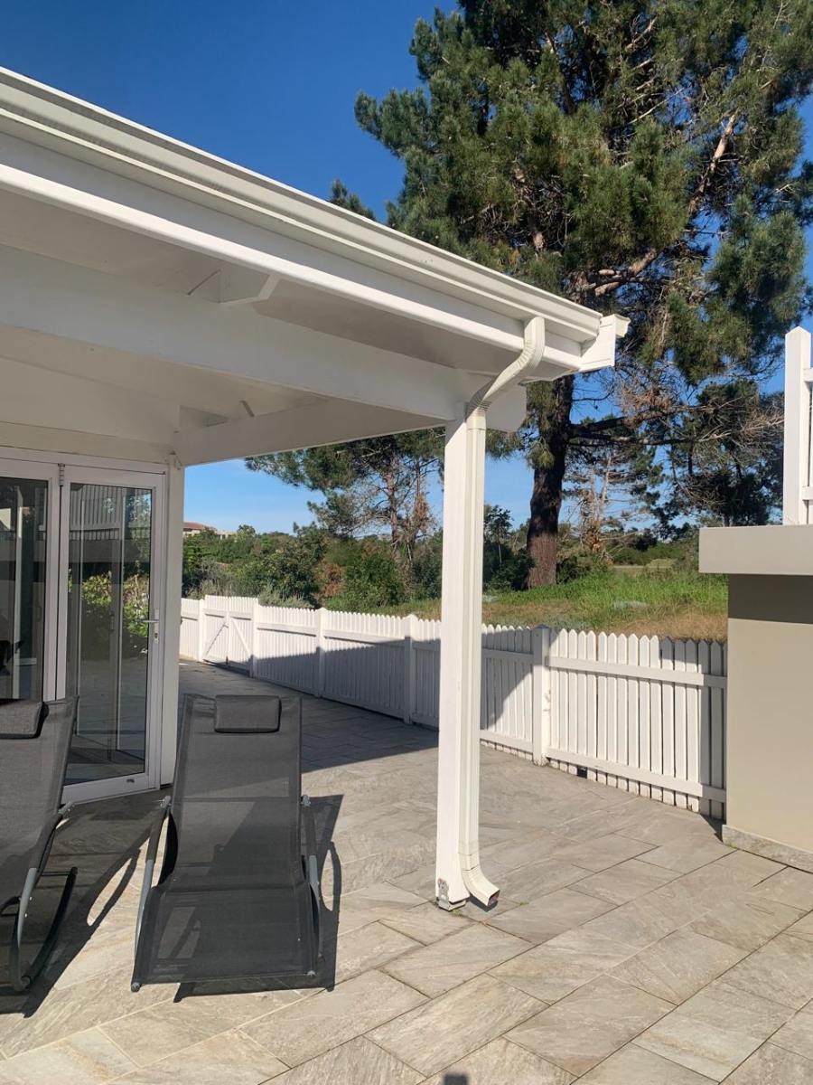 4 Bedroom Property for Sale in Goose Valley Western Cape